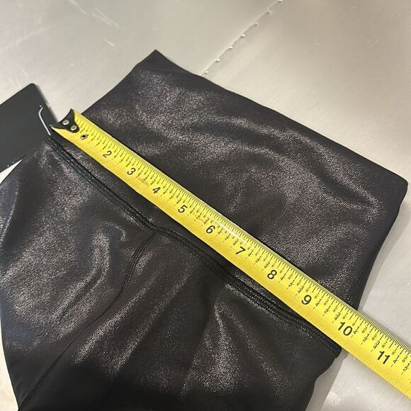 Lululemon‎ Wunder Train High-Rise Tight 25" Foil size 0 NWT Radiate Foil Black - Picture 3 of 5